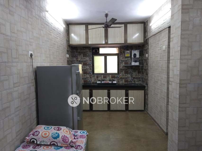 1 RK Flat In Silver Thread Co Op Hsg Soc  for Rent  In Santacruz East
