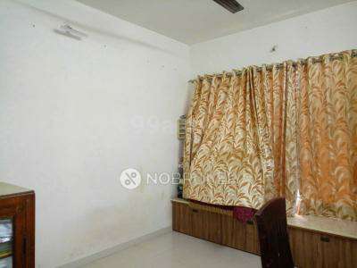 2 BHK Flat In Shanthi Housing Society For Sale  In Kandivali