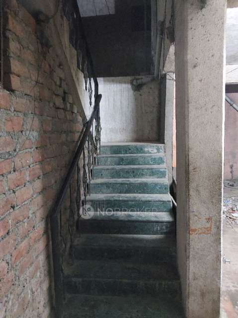 2 BHK Flat In Shree Apartment For Sale  In  Bhairavnath Nagar