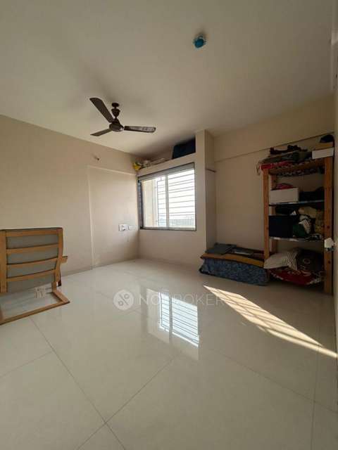 3 BHK Flat In Prestige Gold for Rent  In Hadapsar