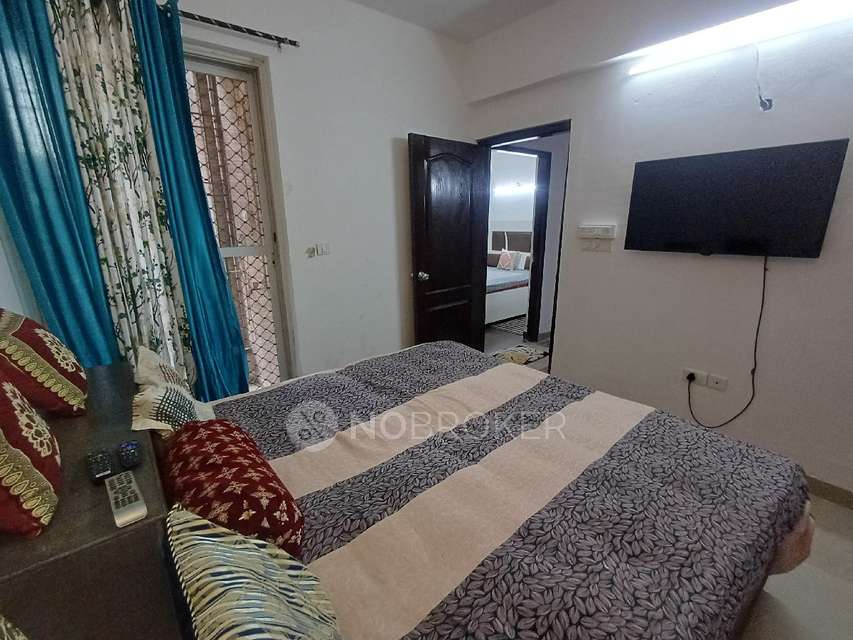 2 BHK Flat In Aditya Luxuria Estate, Bamheta for Rent  In Nh 24, Ghaziabad