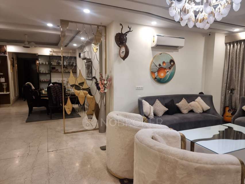 4+ BHK Flat In Parx Laureate for Rent  In Sector 108