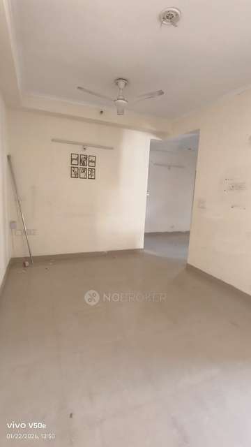 2 BHK Flat In Royal Nest Apartments,  for Rent  In Greater Noida