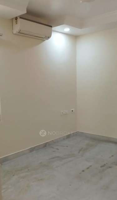 3 BHK Flat In Aditya Empress Towers For Sale  In Shaikpet