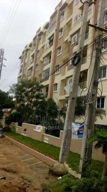 2 BHK Flat In Lakshmi Sapphire For Sale  In Miyapur