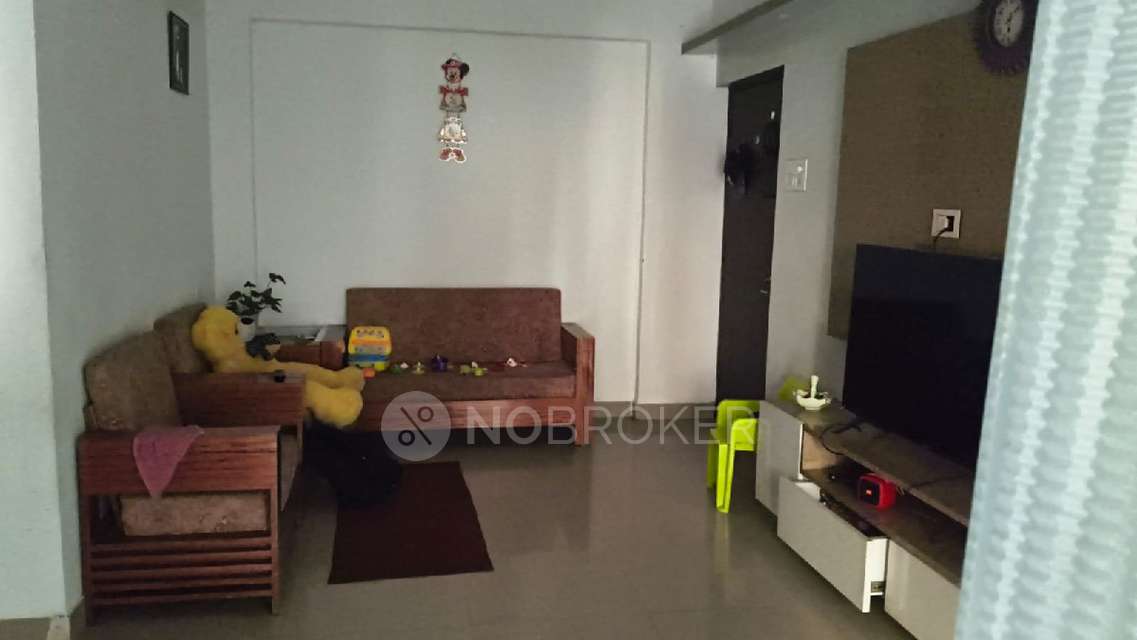 2 BHK Flat In Indrapuram Chs for Rent  In Vikas Nagar