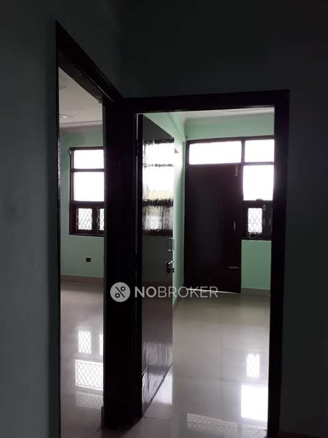 2 BHK Flat For Sale  In Vasant Kunj