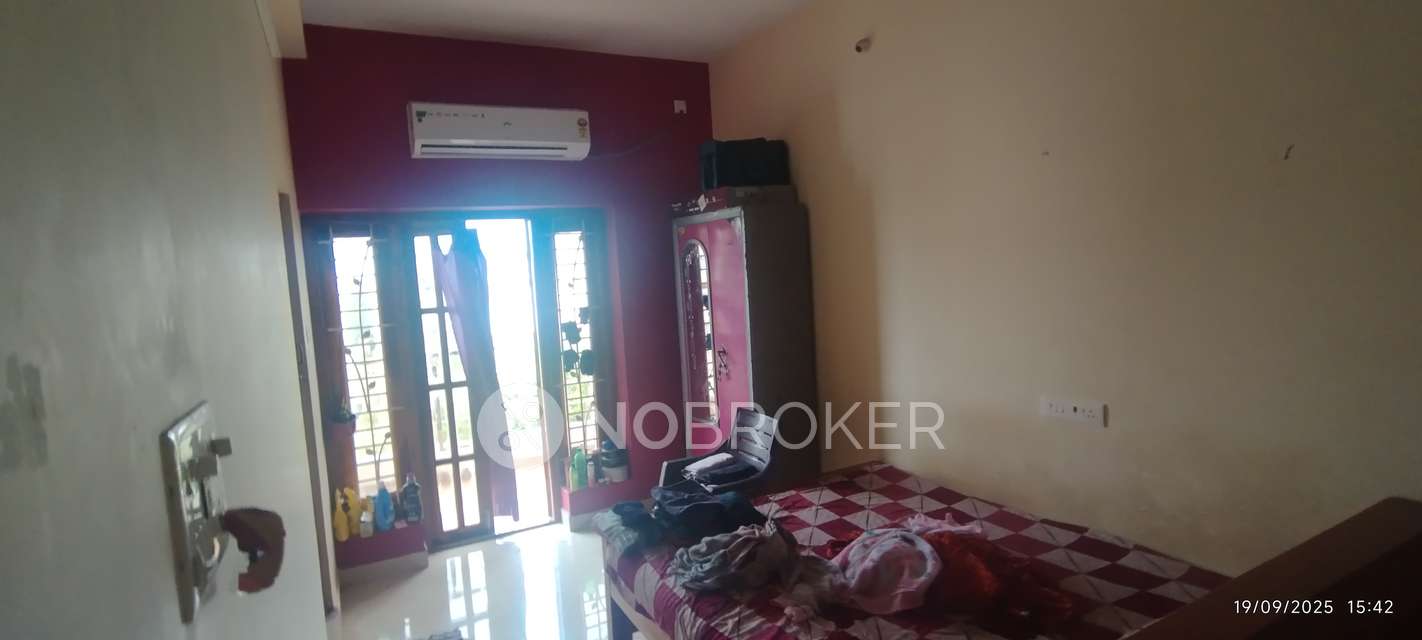 4+ BHK Flat For Sale  In West Tambaram