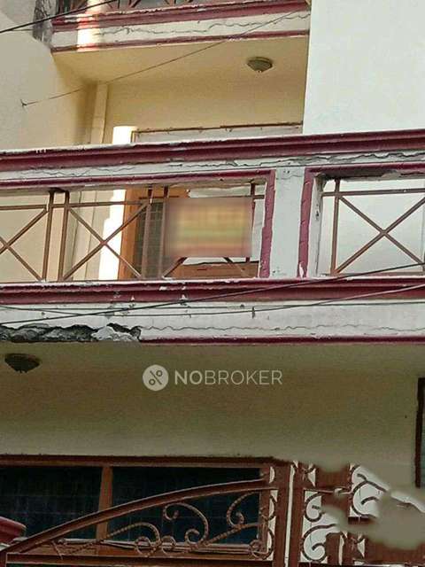 1 BHK House for Rent  In Sector 46