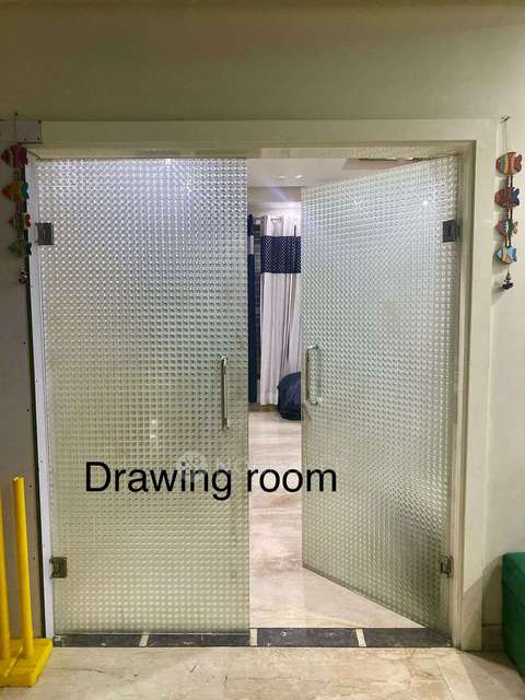 4+ BHK Flat In Standalone Building  For Sale  In Vivek Vihar