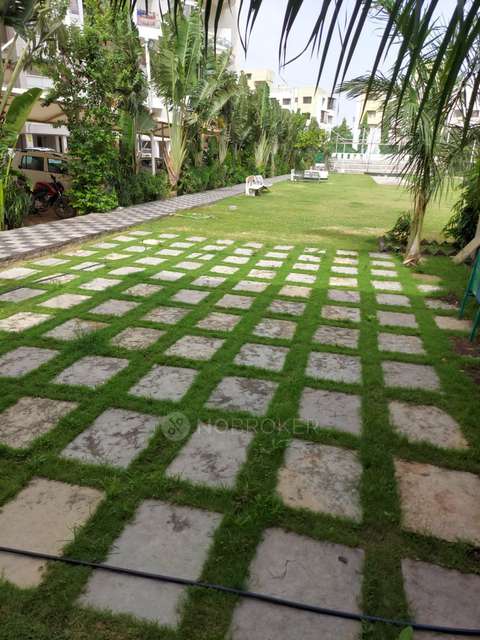 2 BHK Flat In Ravinanda Skylights, Wagholi for Rent  In Hxqp+2qp Skylights Apartment Building-a, Skylights Apartment, Ashtapur, Pune, Maharashtra 412207, India