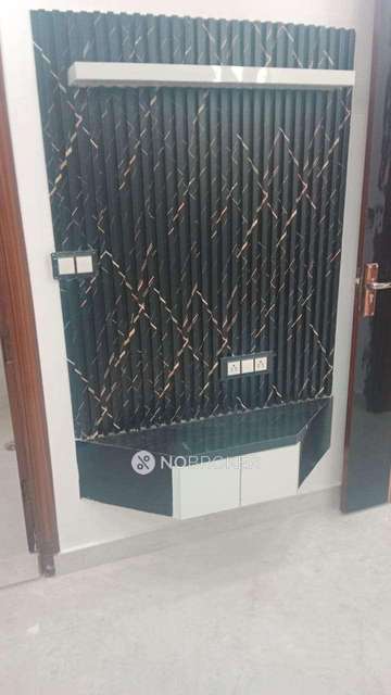 2 BHK Flat In Standalone Building  For Sale  In Razapur Khurd