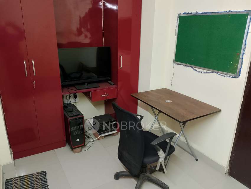 1 BHK Flat In Rwa Dda Flats  for Rent  In Lado Sarai