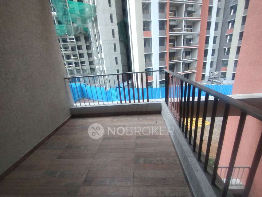 2 BHK Flat In Shapoorji Pallonji Sensorium for Rent  In Hinjewadi