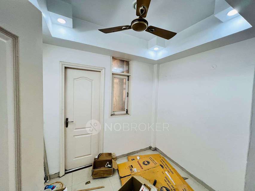 4 BHK Flat In Royal Court, Sector 39 for Rent  In Sector 39