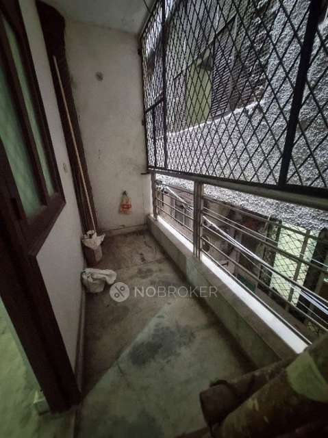 1 BHK Flat In Stanalone Building For Sale  In Alaknanda