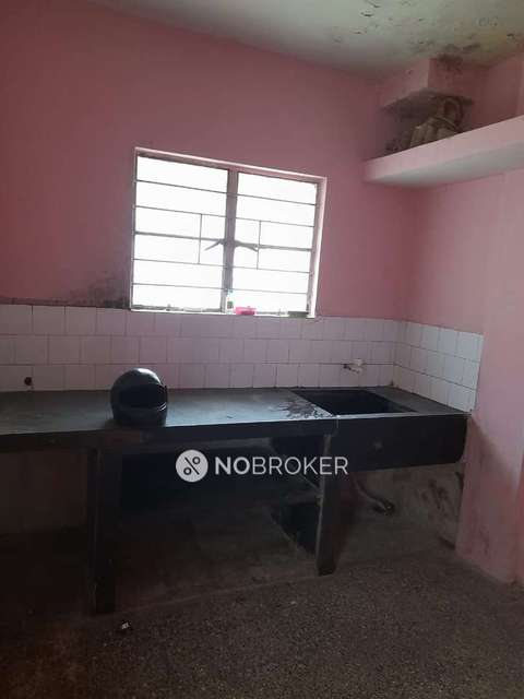 Godown/Warehouse in  Sadashiv Peth, Pune for Rent 