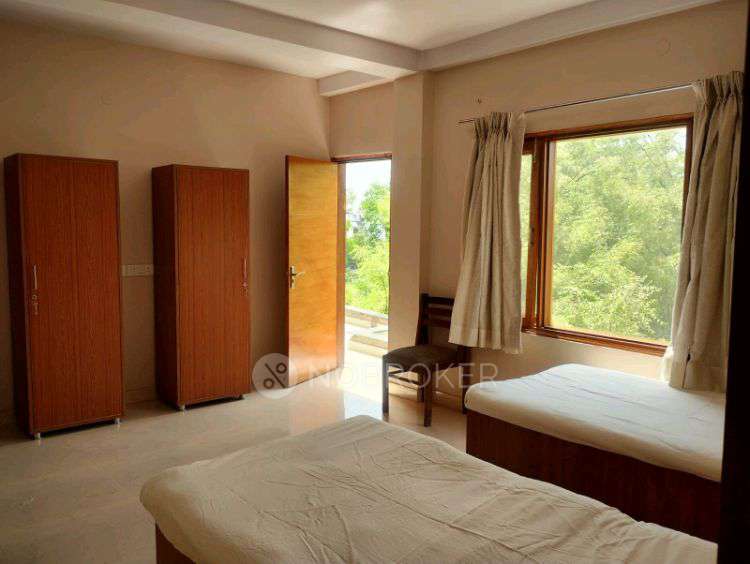 PG for Anyone in Punjabi Bagh