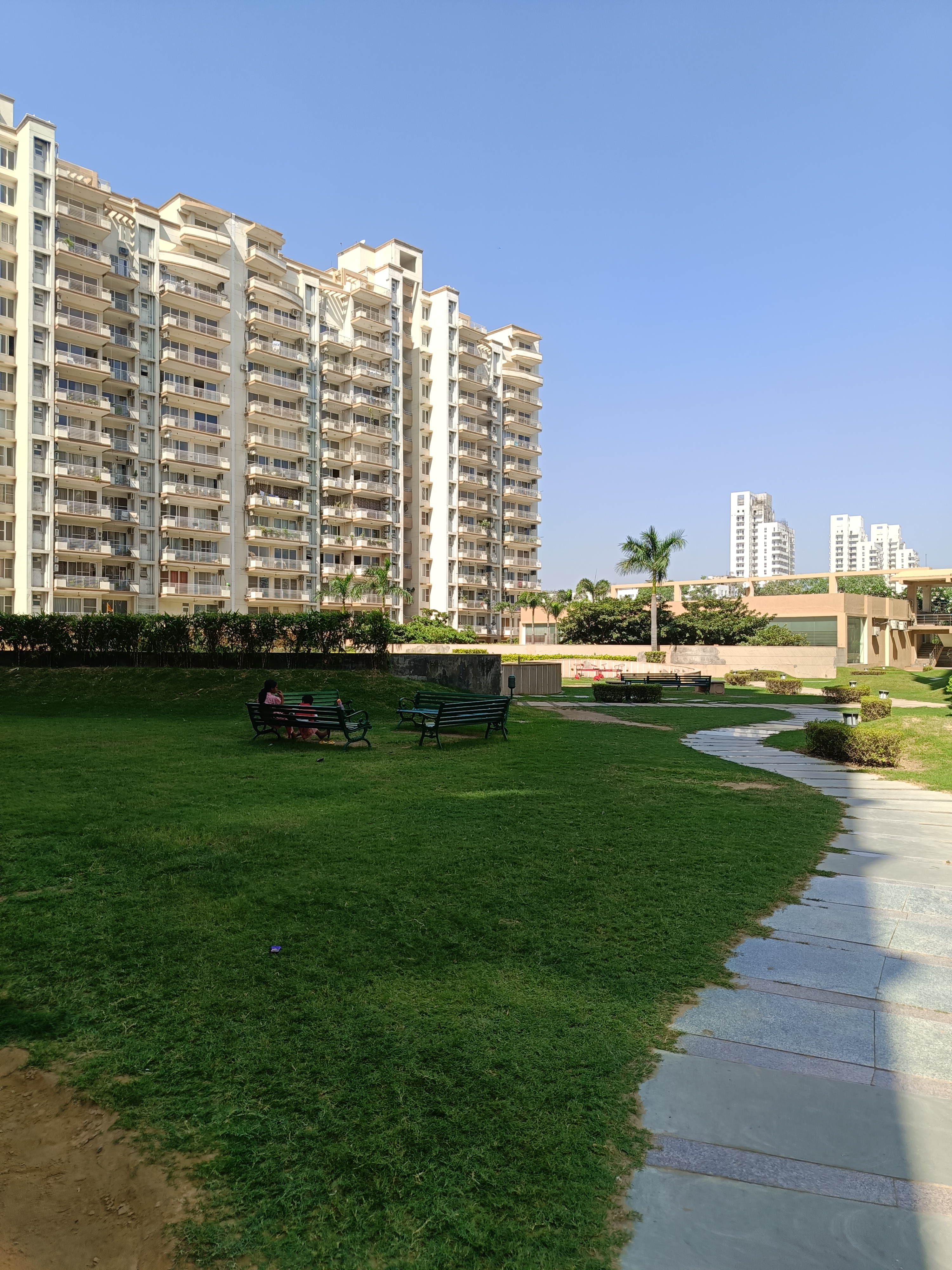 Godrej Woodscapes