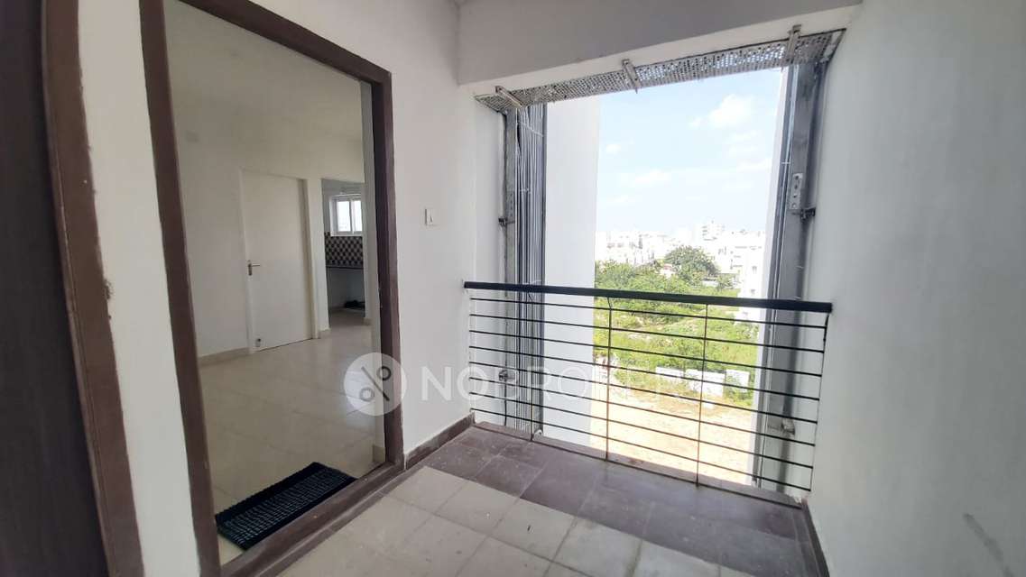 1 BHK Flat In Janapriya Silver Meadows For Sale  In Kapra