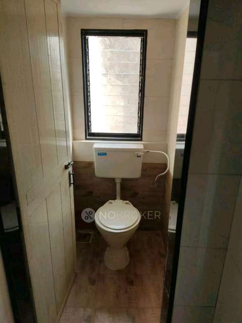 2 BHK Flat In Manju Niketan For Sale  In Goregaon West