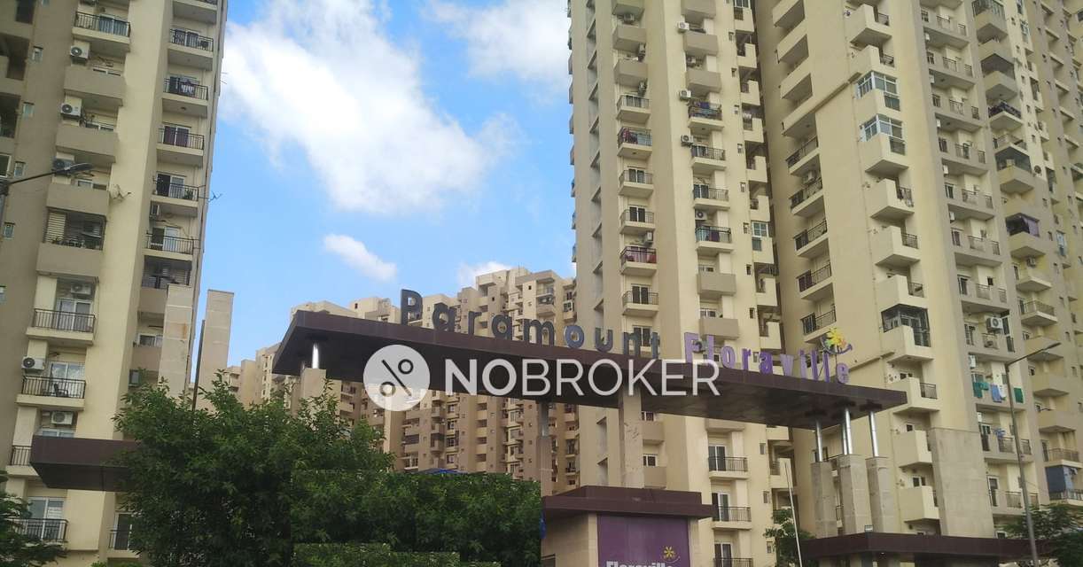 2 BHK Flat In Paramount Floraville for Rent  In Sector-137