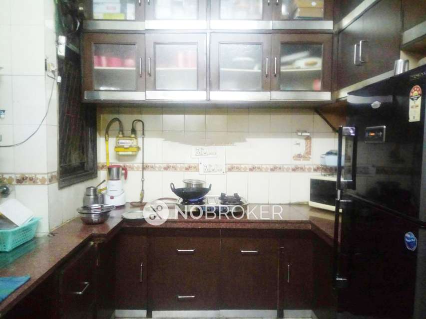 3 BHK Flat In Standalone Building  For Sale  In Rana Pratap Bagh 