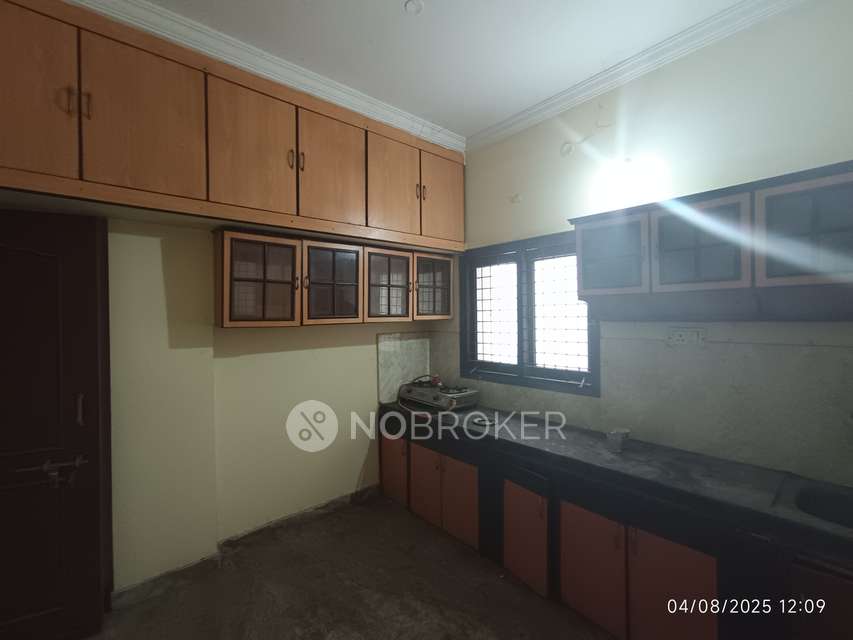 3 BHK Flat In Sajid Plaza, Attapur For Sale  In Attapur 