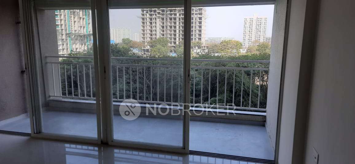 2 BHK Flat In Mantra Insignia, Mundhwa for Rent In Mundhwa