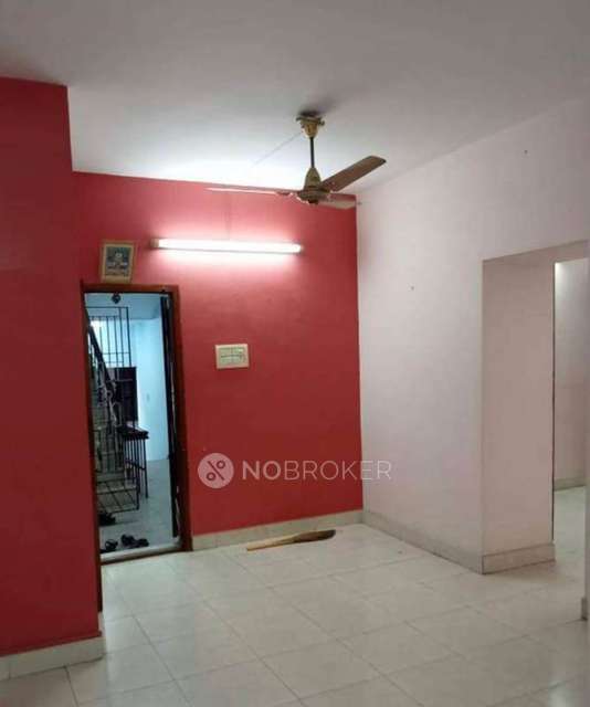 2 BHK Flat In S R Garden For Sale  In Manapakkam