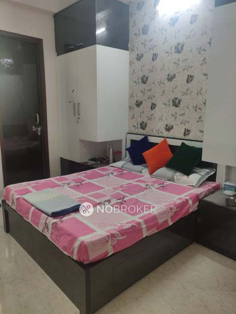 3 BHK Flat For Sale  In Sector 105