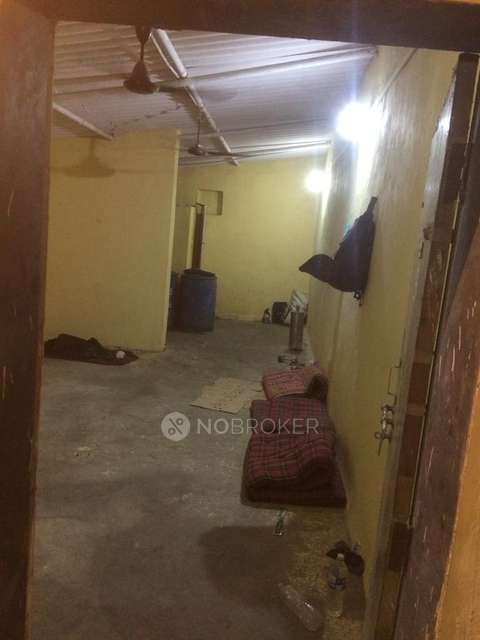 1 RK House for Rent  In Thane West