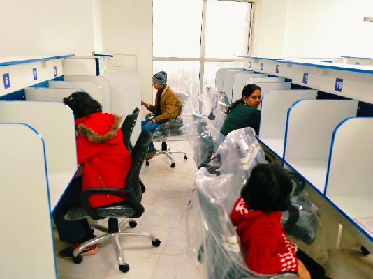 Office Space in Swarn Nagari, Greater Noida for Rent 