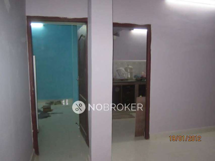 2 BHK Flat In Asian For Sale  In Puzhuthivakkam