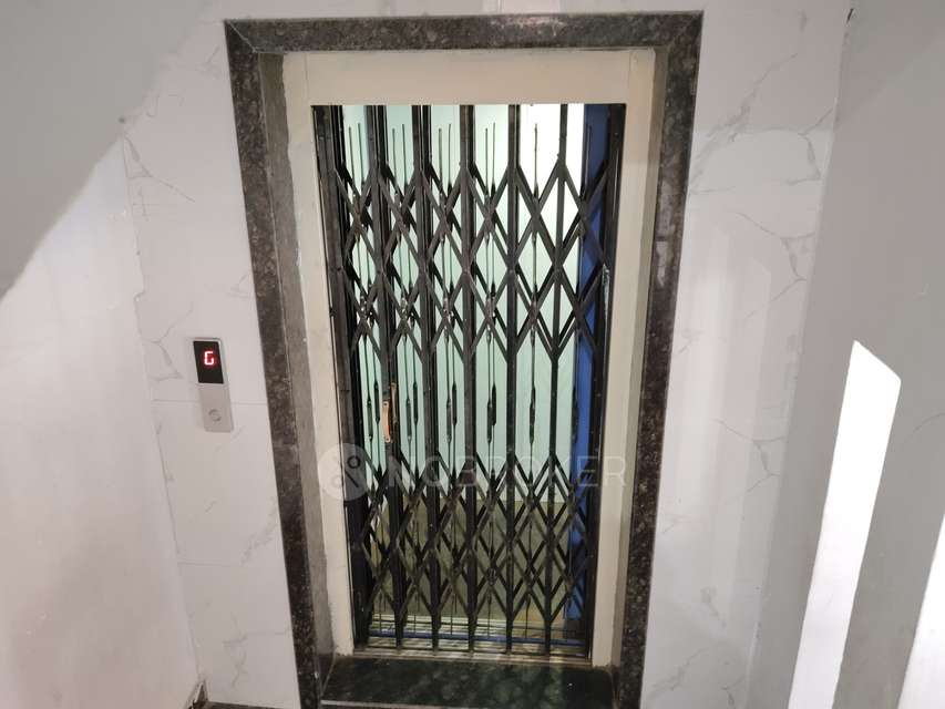 2 BHK Flat In Bhaskar Krishna Gowri Nilayam For Sale  In Medibavi,seethapalmandi
