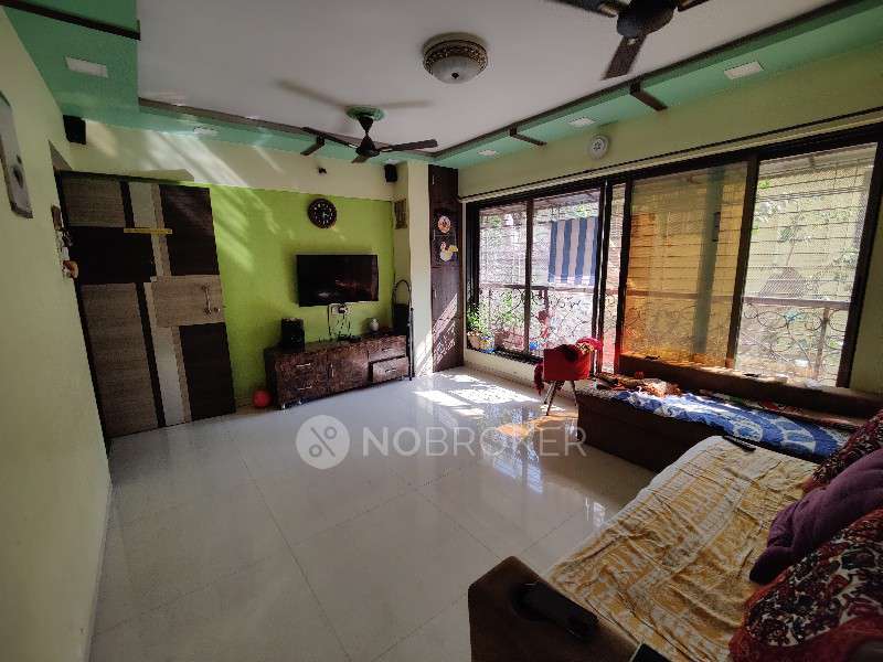 2 BHK Flat In Raj Kamal For Sale  In Kandivali West