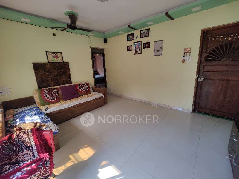 2 BHK Flat In Raj Kamal For Sale  In Kandivali West