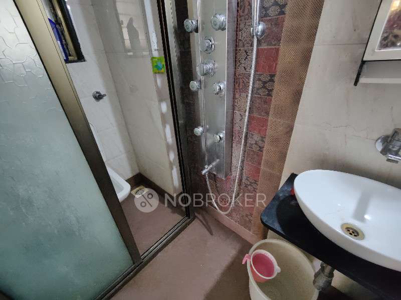 2 BHK Flat In Raj Kamal For Sale  In Kandivali West