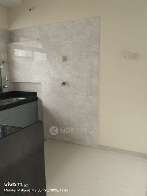 2 BHK Flat In Adityaraj Sai Prasad For Sale  In Vikhroli