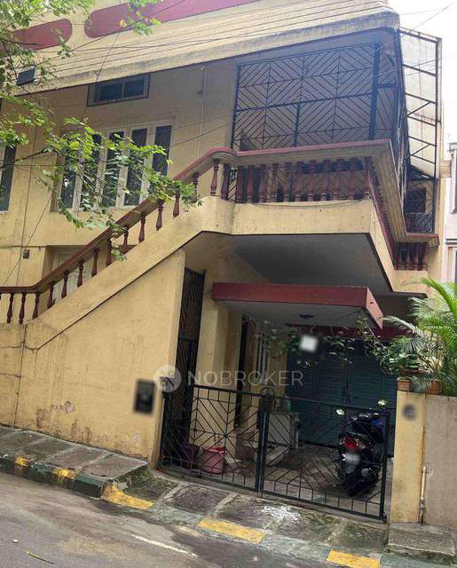 4+ BHK House For Sale  In Basaveswara Nagar 