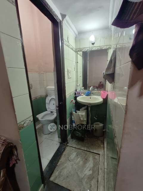 2 BHK Flat In Triveni Apartment For Sale  In Triveni Appt. Ment