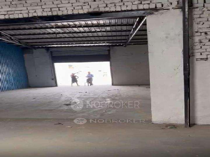 Showroom in   Sector 13, Gurgaon for Rent 