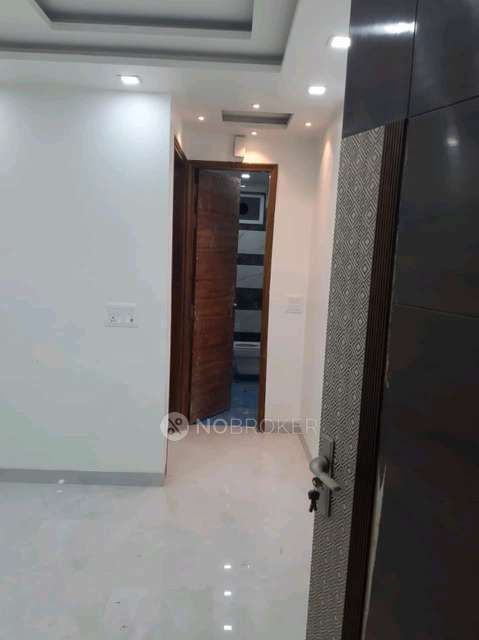 PG for Girls in Shalimar Bagh