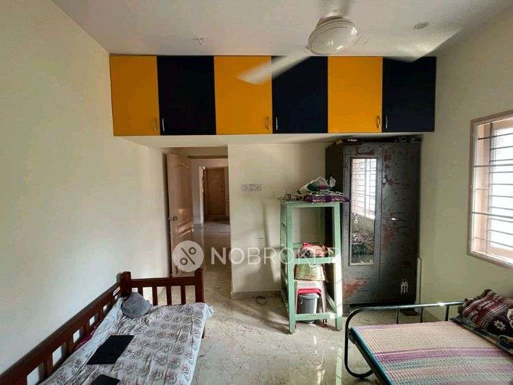 2 BHK Flat In Saishiva Apartments For Sale  In Sriram Nagar 3rd Street, Selaiyur