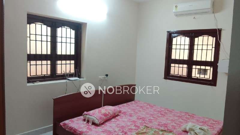 3 BHK Flat In Himayam Sujatha Nivas For Sale  In Kodambakkam