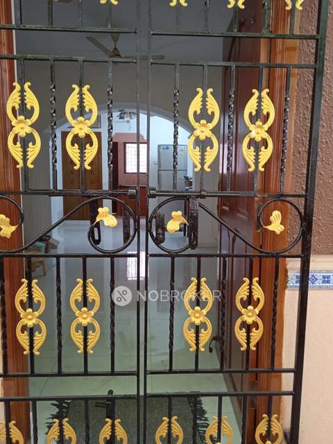 3 BHK Flat In Himayam Sujatha Nivas For Sale  In Kodambakkam