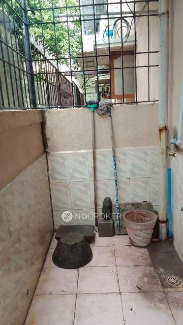 3 BHK Flat In Himayam Sujatha Nivas For Sale  In Kodambakkam