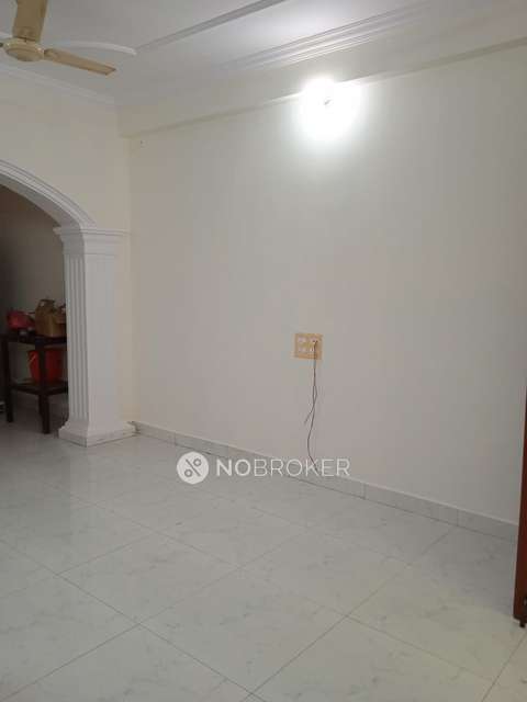 3 BHK Flat In Himayam Sujatha Nivas For Sale  In Kodambakkam