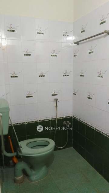 3 BHK Flat In Himayam Sujatha Nivas For Sale  In Kodambakkam