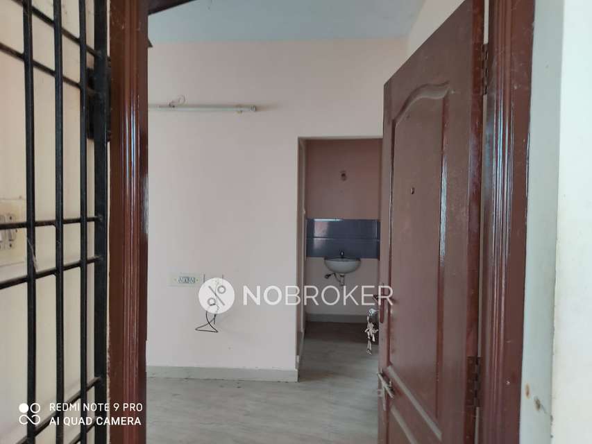 2 BHK Flat In Tulip Flats For Sale  In Urapakkam